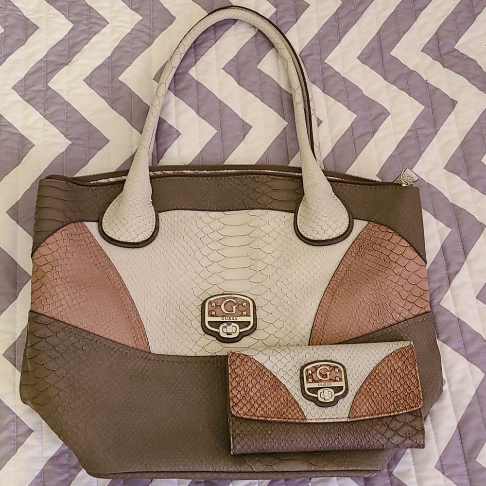 Beautiful guess bag and wallet